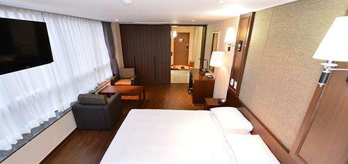 Haeden High End 3* ซูวอน